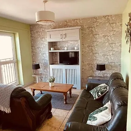 Seaview Apartment
