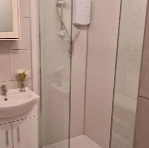 Seaview Apartament *